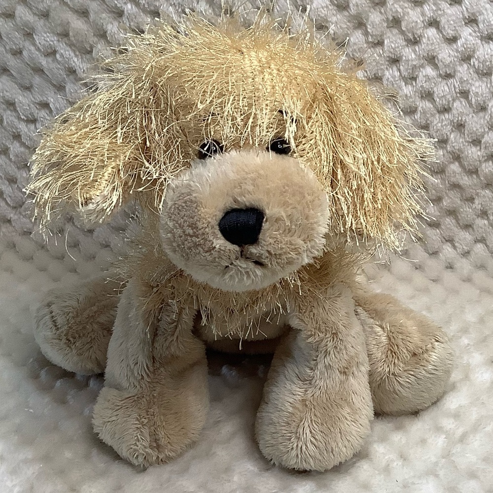Ganz Webkinz Golden Retriever Plush 6.5in HM010 Stuffed Dog